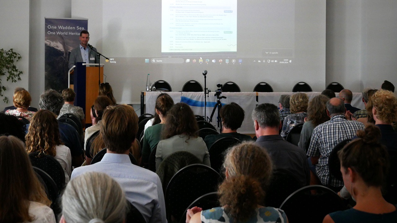 CWSS Executive Secretary Sascha Klöpper opening the Wadden Sea Day. CWSS.